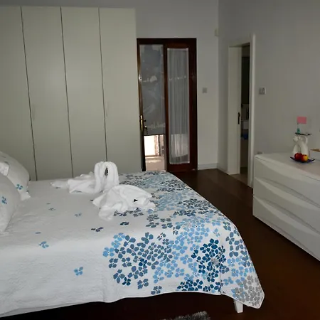 Secret - Rose Tarxien