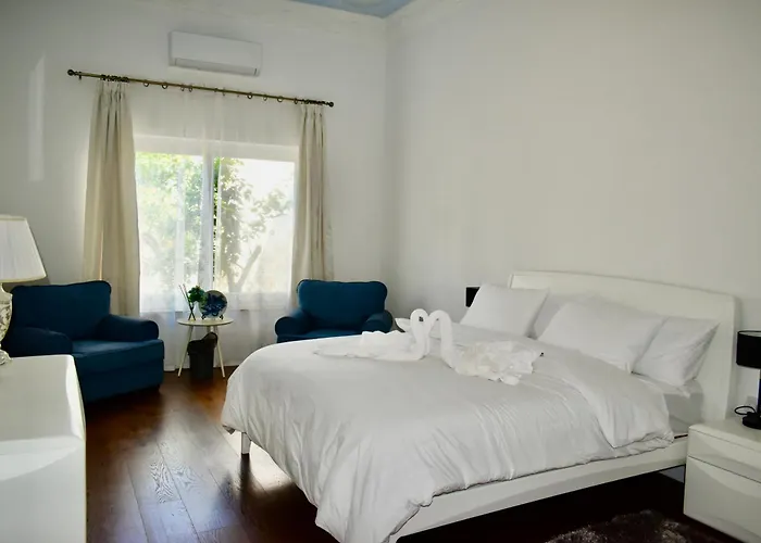 Secret - Rose Tarxien