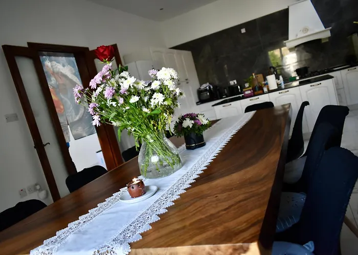 Secret - Rose Rum i privatbostad Tarxien