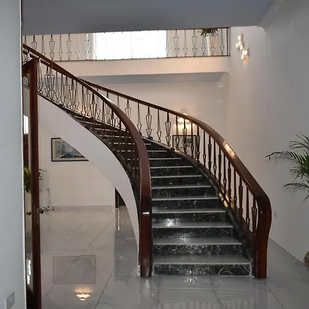 Secret - Rose Pansiyon Tarxien